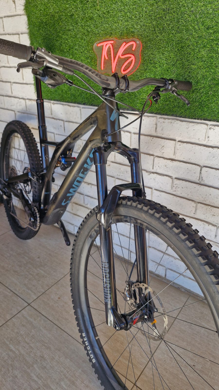 S Works Stumpjumper (Large) Carbon - Image 8